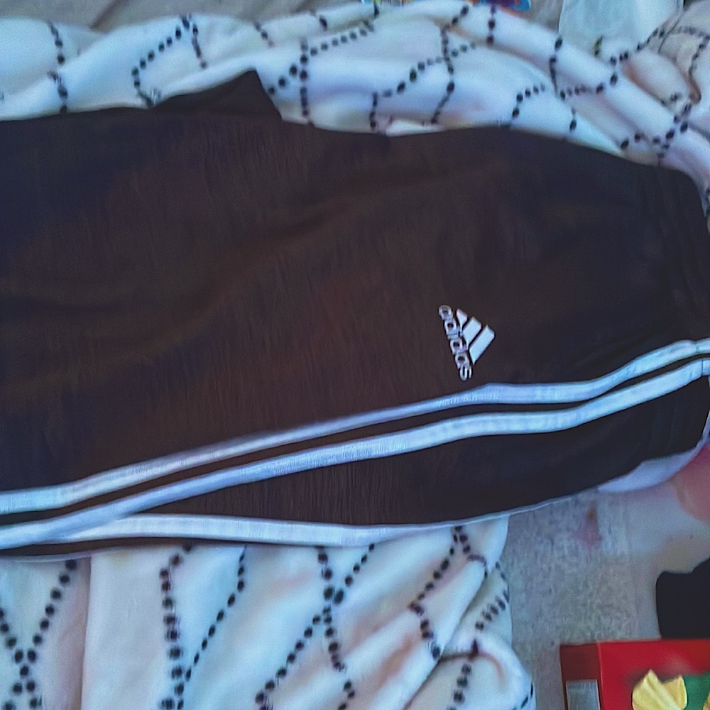 Adidas sweatpants